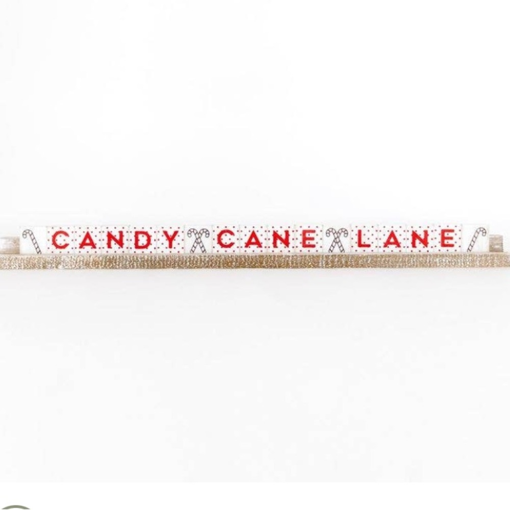 Candy Cane Lane Shelf Sitter